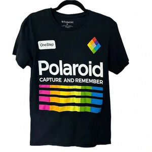 Polaroid Capture and Remember Short Sleeve Black Graphic T-Shirt Size S GUC